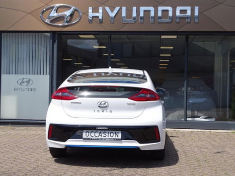 Hyundai IONIQ - 1.6 Hybrid Comfort * Incl. BTW / Navigatie / - 1