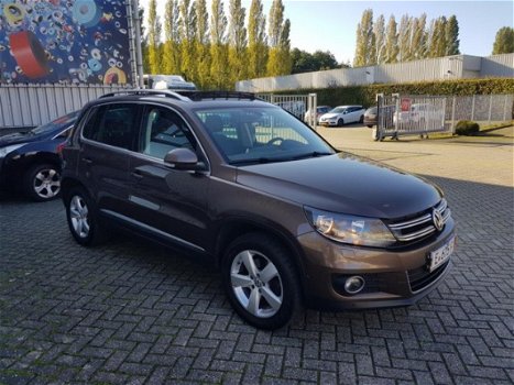 Volkswagen Tiguan - 2.0 TDI Sport&Style 2013 Full options Panorama Navi enzovoort - 1