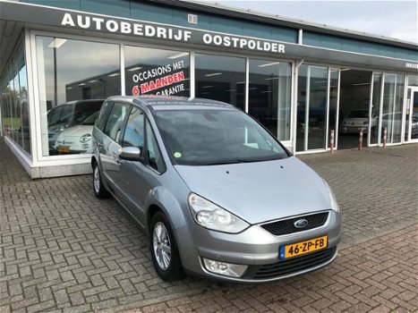 Ford Galaxy - 2.0-16V Ghia - 1