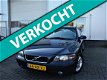 Volvo S60 - 2.4 Youngtimer Clima Leder Elektr Ramen Trekhaak LMV Nw Apk Nette Staat Dealer Onderhoud - 1 - Thumbnail