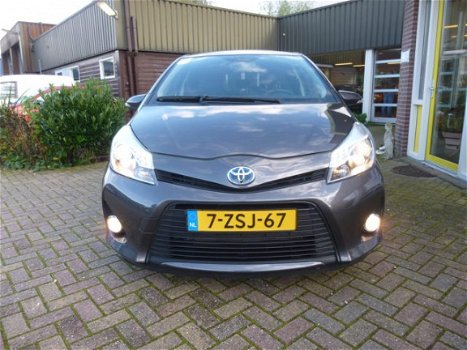 Toyota Yaris - 1.5 Full Hybrid Dynamic , Climate Control, Keyless entry, Achteruitrijcamera - 1