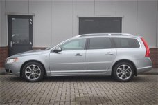 Volvo V70 - D3 Aut. Ocean Race, Leder, Afn. Trekh., Xenon, Navi