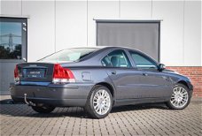 Volvo S60 - 2.4 Drivers Edition, Leder, Afn. Trekhaak, Xenon