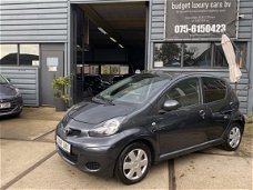 Toyota Aygo - 1.0-12V Comfort Navigator Airco/Navi