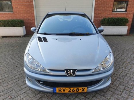 Peugeot 206 - 1.4 One-line - 1