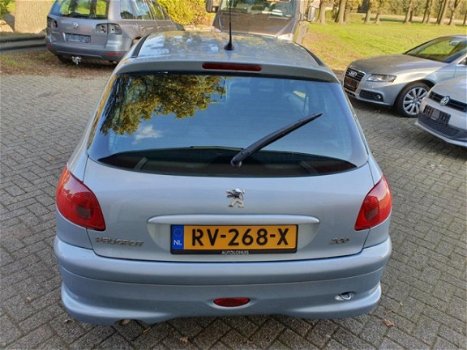 Peugeot 206 - 1.4 One-line - 1