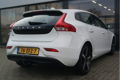 Volvo V40 - 1.6 D2 Summum + LEER + NAVI + XENON + CAMERA - 1 - Thumbnail