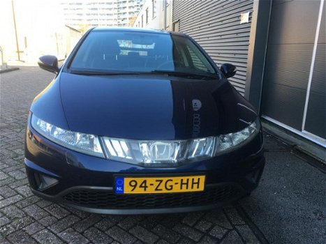 Honda Civic - 1.4 Comf - 1