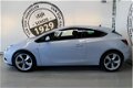 Opel Astra GTC - 1.4 Turbo Sport 19 INCH NAVIGATIE SPORTSTOELEN CRUISE CONTROL BLUETOOTH - 1 - Thumbnail