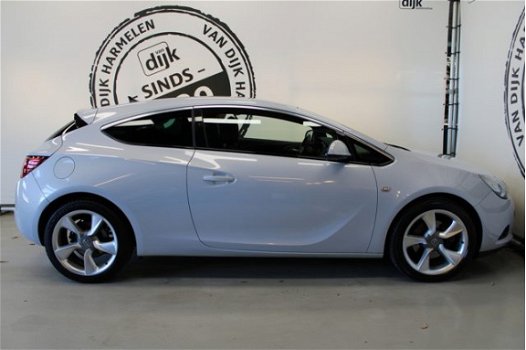 Opel Astra GTC - 1.4 Turbo Sport 19 INCH NAVIGATIE SPORTSTOELEN CRUISE CONTROL BLUETOOTH - 1