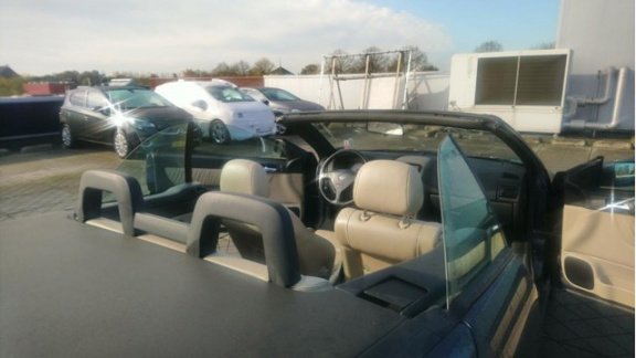 Opel Astra Cabriolet - € 1850, - 1.8i-16V Bertone Airco - 1