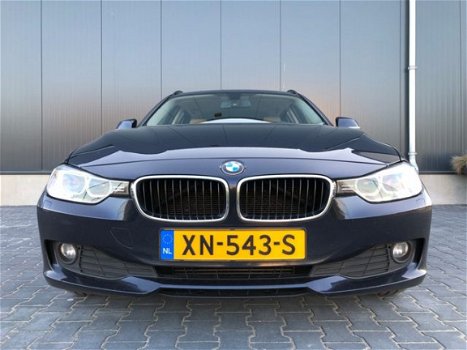 BMW 3-serie Touring - 318d Aut High Ex Navi Xenon 2014 Elektr. Achterklep - 1