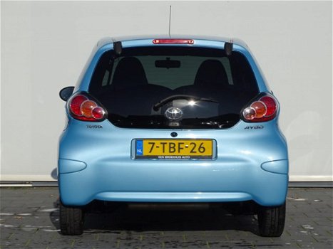 Toyota Aygo - 1.0 VVT-i Dynamic Blue Airco , LM , Dealer onderhouden - 1