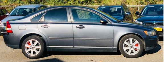 Volvo S40 - 2.4i Elite /Dealer onder./NAP/NW APK - 1