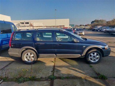 Volvo V70 Cross Country - 2.4 T - 1