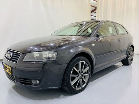 Audi A3 - Hatchback 1.6i Airco - 1