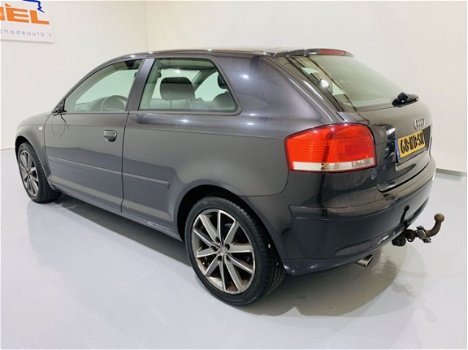 Audi A3 - Hatchback 1.6i Airco - 1