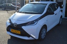 Toyota Aygo - 1.0 VVT-i x-fun Airco, Garantie, Rijklaar