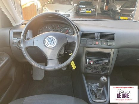 Volkswagen Bora - 1.6 16V Trendline Airco Nieuwstaat - 1