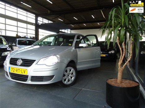 Volkswagen Polo - 1.2-12V Trendline LPG G3 UNIEKE AUTO - 1