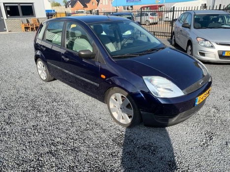 Ford Fiesta - 1.4-16V Ambiente AIRCO, APK TOT 30-10-2020 - 1