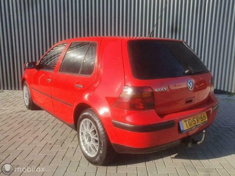 Volkswagen Golf - 1.6 APK 04-07-2020 TREKHAAK - 1