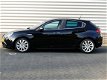 Alfa Romeo Giulietta - 1.6 JTDm Distinctive Leer, Navi, Klima - 1 - Thumbnail