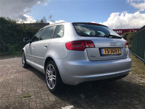 Audi A3 Sportback - 1.8 TFSI Attr. B.E. Sportback/Leer - 1