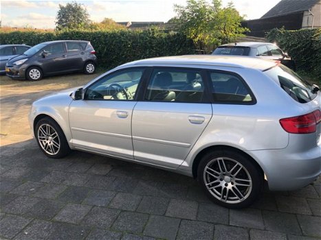 Audi A3 Sportback - 1.8 TFSI Attr. B.E. Sportback/Leer - 1