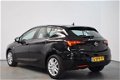 Opel Astra - 1.6 CDTI 110pk Business+ | Navi | Bluetooth | Metallic - 1 - Thumbnail