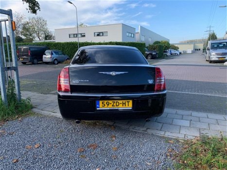 Chrysler 300C - 3.0 V6 CRD | NAVI | XENON | LEDEREN BEKLEDING | NETTE AUTO - 1