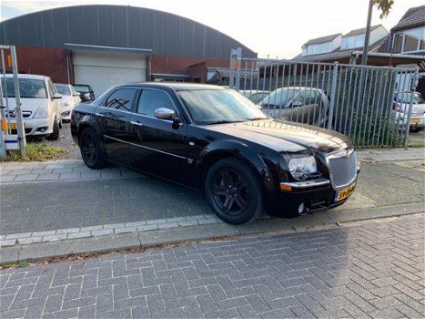 Chrysler 300C - 3.0 V6 CRD | NAVI | XENON | LEDEREN BEKLEDING | NETTE AUTO - 1