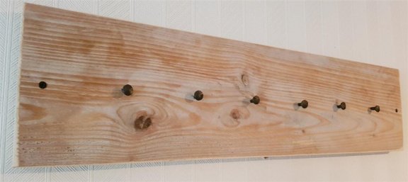 Verschillende modellen kapstok van gebruikt steigerhout. - 3