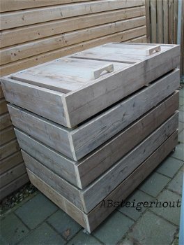 Container ombouw van gebruikt steigerhout! - 3