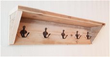 Verschillende modellen kapstok van gebruikt steigerhout, 95cm