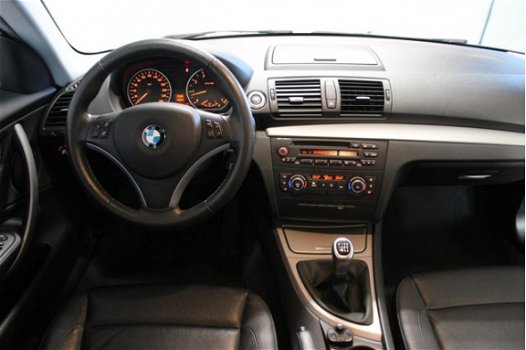 BMW 1-serie - 118i Ultimate Edition Leer, Xenon, Climate control - 1