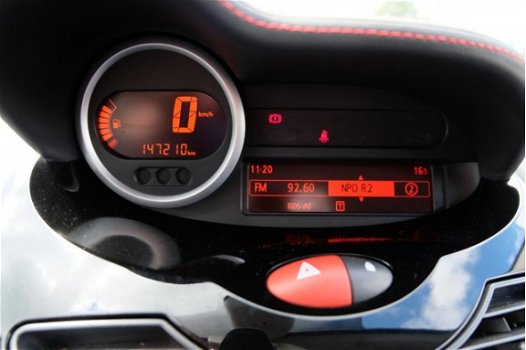 Renault Twingo - 1.2 16V Dynamique Luxe uitvoering met climate control - 1