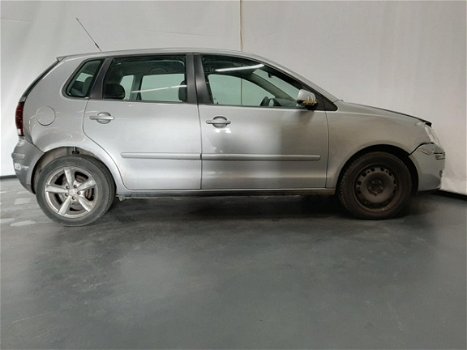 Volkswagen Polo - 1.4 TDI Optive airco - 1