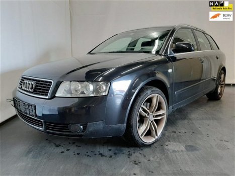 Audi A4 Avant - 1.8 Turbo Exclusive MT Airco Trekhaak - 1