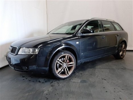 Audi A4 Avant - 1.8 Turbo Exclusive MT Airco Trekhaak - 1