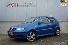 Volkswagen Polo - 1.4-16V Highline