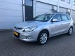 Hyundai i30 CW - 1.4i Blue Dynamic - 1 - Thumbnail