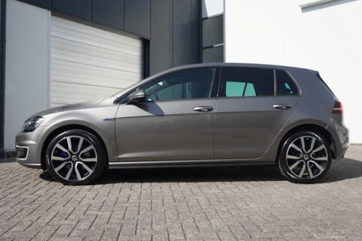 Volkswagen Golf - 1.4 TSI PHEV 204pk GTE DSG | 7% Bijtelling | Excl. BTW | Leder - 1