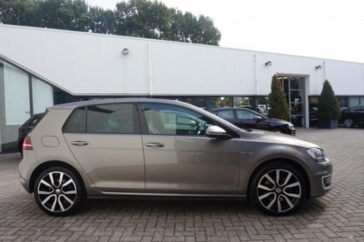 Volkswagen Golf - 1.4 TSI PHEV 204pk GTE DSG | 7% Bijtelling | Excl. BTW | Leder - 1