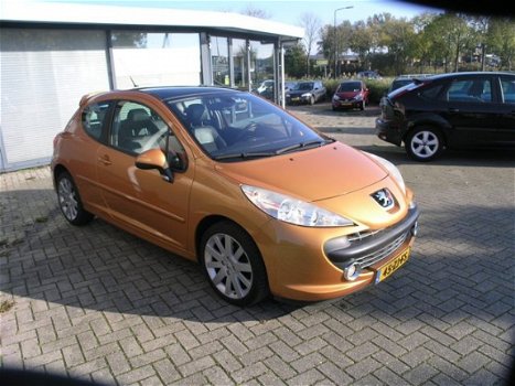 Peugeot 207 - 1.6-16V T Féline 150PK Pano//Clima/Cruise/Leder - 1