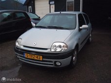 Renault Clio - 1.2-16V Garantie, inruil mogelijk