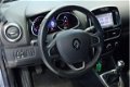 Renault Clio - 1.2 TCe 120PK Limited | Navi | Airco | Cruise | LMV | Sportuitlaat | PDC | - 1 - Thumbnail