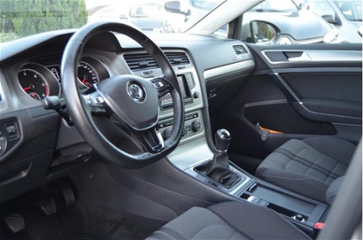 Volkswagen Golf - 1.6 TDI Comfortline BlueMotion Navi | Pdc | Cruise | NAP - 1