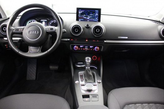 Audi A3 Sportback - 1.4 e-tron PHEV S Line Navi PDC Cruise LED - 1