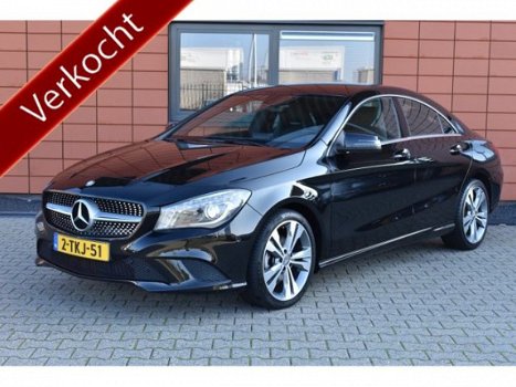 Mercedes-Benz CLA-Klasse - 200 Ambition Urban Navigatie/Camera/Xenon - 1